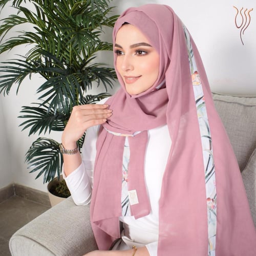 طرحة بوال زهري مع خطين قماش مشجر