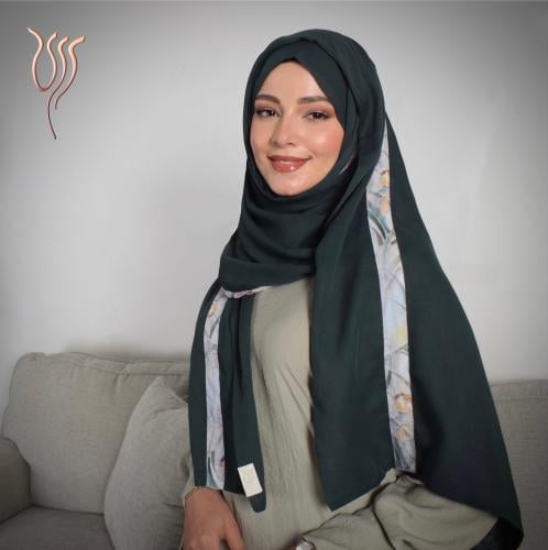 طرحة بوال أخضر مع خطين قماش مشجر