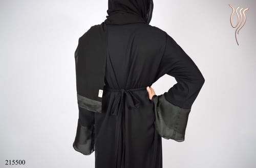 عباية كريب سوداء سهرة هندسي