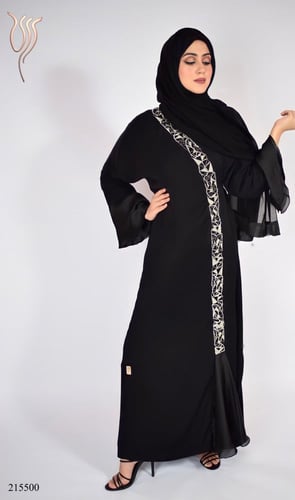 عباية كريب سوداء سهرة هندسي