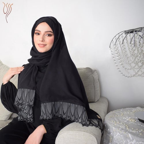 طرحة بوال أسود بطرف تل وأرقنزا