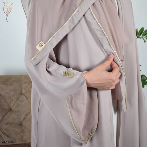 عباية ثنية كريب خفيف بيج نود