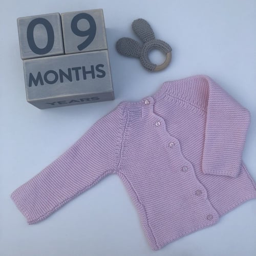 اطقم من الصوف المحبوك