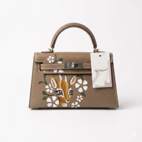 حقيبة غزال الورد