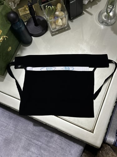 نقاب اسود مغاط واحد #EH18