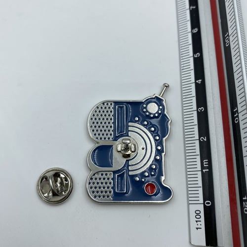 بروش شعار المتحرين الصغار الأصلي