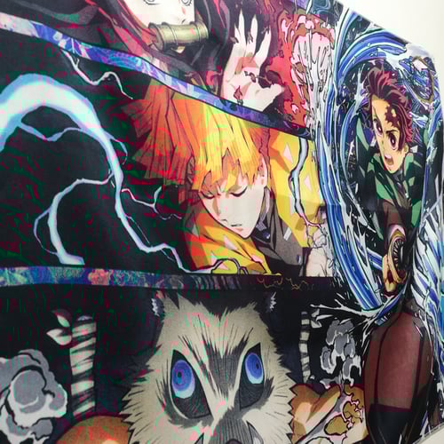 علم لأبطال أنمي قاتل الشياطين