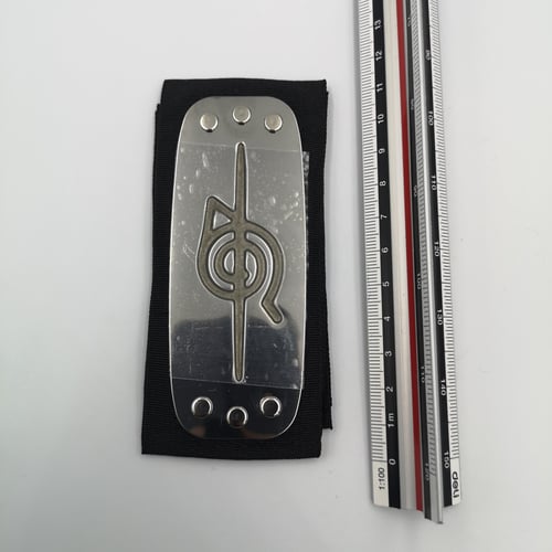 ربطة رأس شعار قرية الورق مكشوط مضيئة