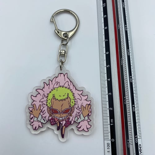 ميدالية اكريليك لشخصية دوفلامينقو