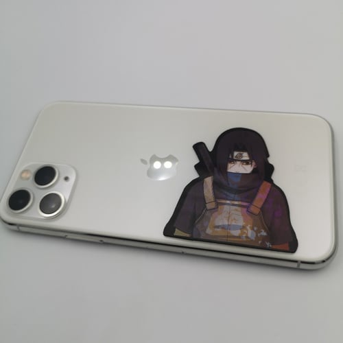 ملصق ثلاثي أبعاد لشخصية ايتاشي