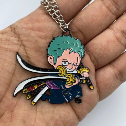 قلادة شخصية رورونوا زورو