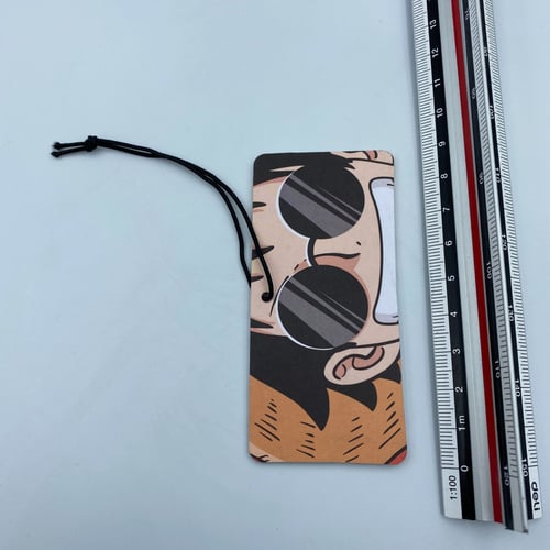 تعليقة سيارة لشخصية لوفي برائحة الصابون