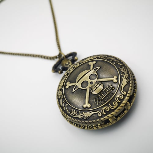 ساعة ون بيس