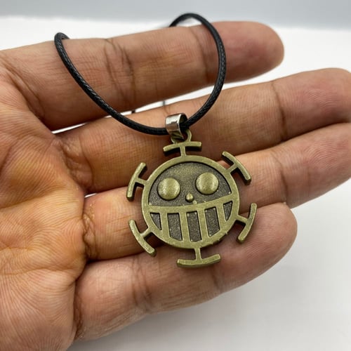 سلسال شعار قراصنة لاو