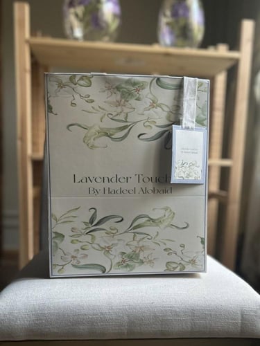 كأسان زجاج برسم خاص