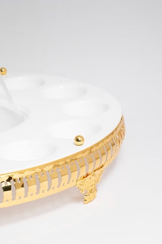 شيالة فناجين ابيض بيضاوي