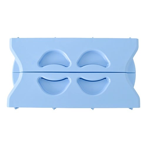 صانعة سمبوسة يدوية