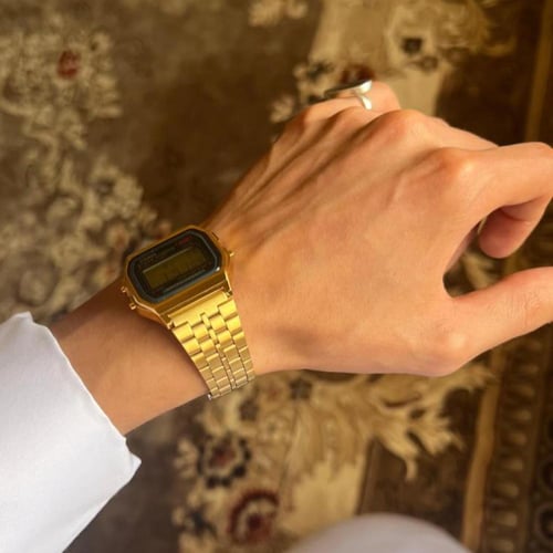 ساعة كاسيو كلاسك ذهبية