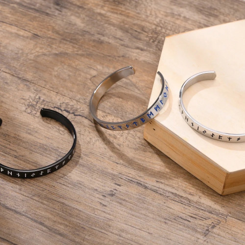 اساور فايكنغ الرجالية