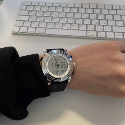 ساعة يد رياضية للرجال