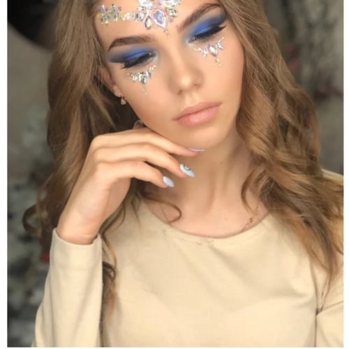 لصقات زينه للوجه