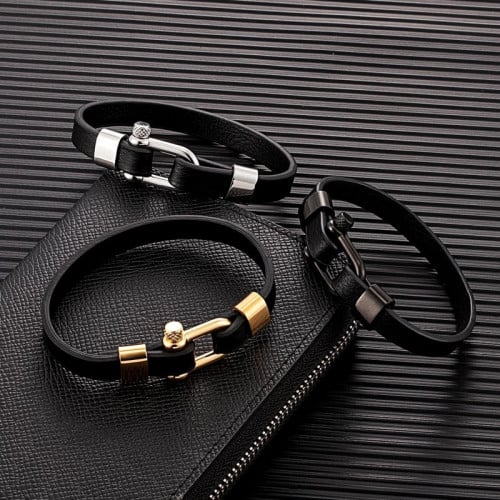 سواره U الرجالية