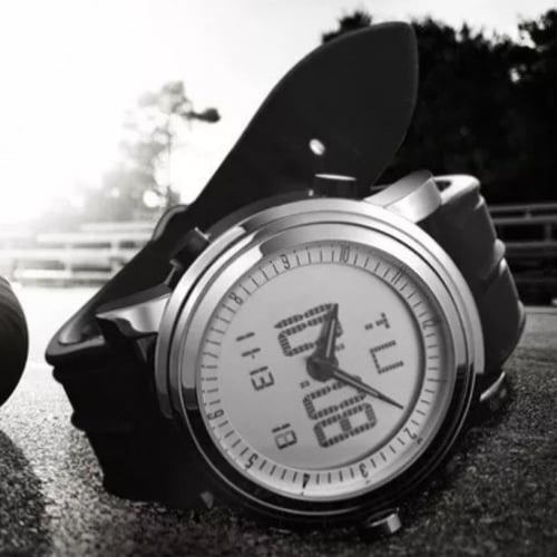 ساعة يد رياضية للرجال