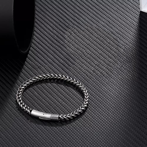 سواره رجاليه من الفولاذ