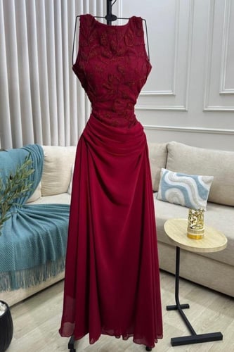 فستان سهر اوف شولدر بلونين عودي و وردي فاتح