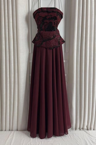 فستان سهرة أوف شولدر لون عودي