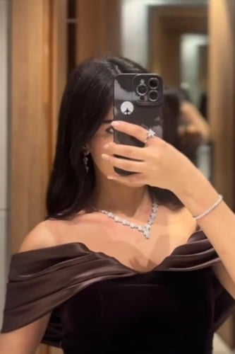 فستان سهرة أنيق لون بني