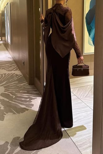 فستان ناعم بأكمام دانتيل لون بني