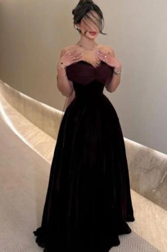 فستان سهرة أوف شولدر لون عودي