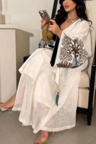 جلابية ناعمه من قطعتين لون بيج