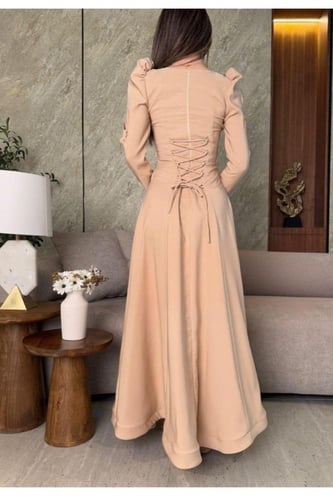 فستان أوف شولدر لون بيج