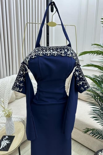 فستان سهرة اوف شولدر بأكمام طويلة دانتيل لون كحلي...