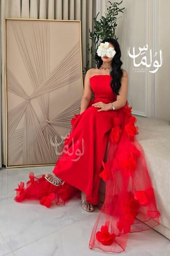 فستان سهرة توب بإضافة ذيل موردة بعدة الوان