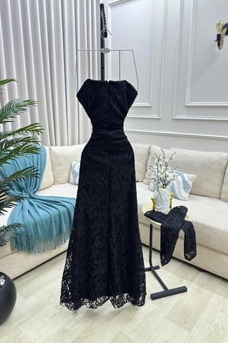 فستان سهره توب بأكمام منفصلة لون أسود