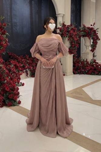فستان سهرة رويال بيرغندي الساتان
