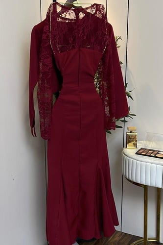 فستان أوف شولدر بلون اسود