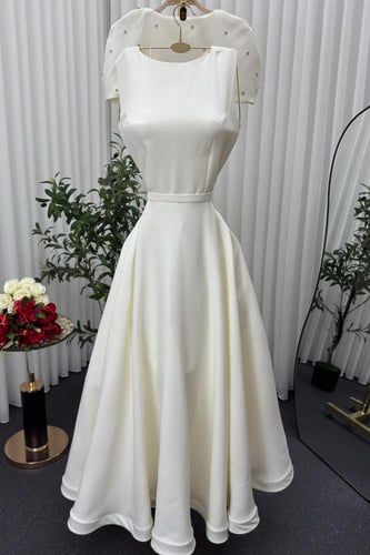 فستان ناعم اوف شولدر لون ابيض