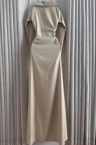 فستان ناعم اوف شولدر لون بيج