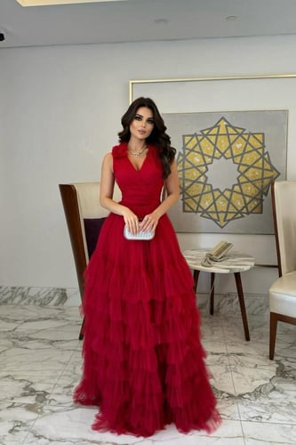 فستان سهره كت بطبقات لون أحمر