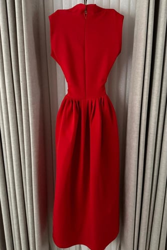 فستان ناعم اوف شولدر لون بيج