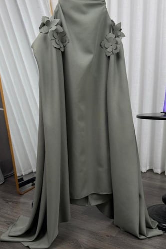 فستان ناعم اوف شولدر بالونين عودي و رمادي