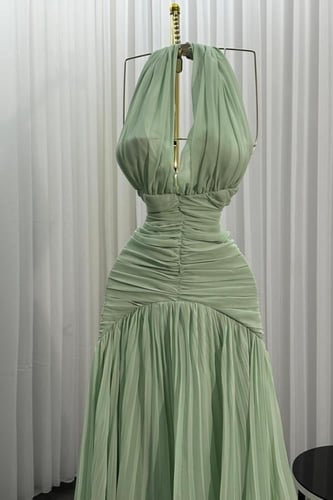فستان سهره هالتر لون أخضر فاتح