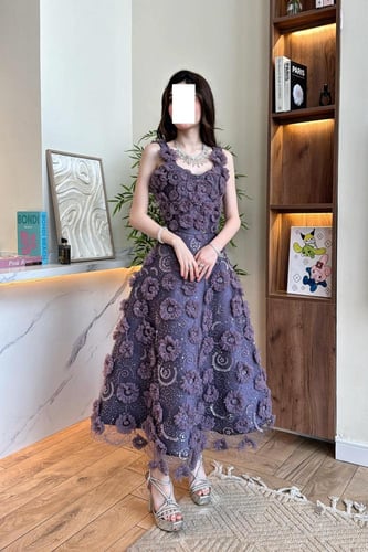 فستان سهرة كت بورود بارزة لون موف