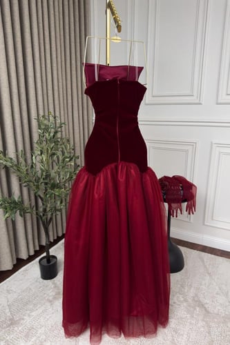 فستان سهره توب باضافه قفازات لون برغندي