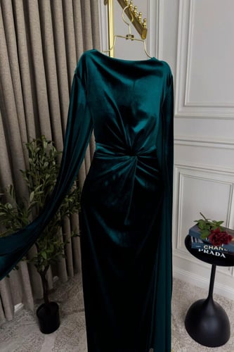 فستان سهرة مخمل بأكمام طويله لون تركواز