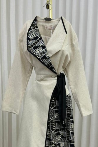 طقم ناعم لون بيج